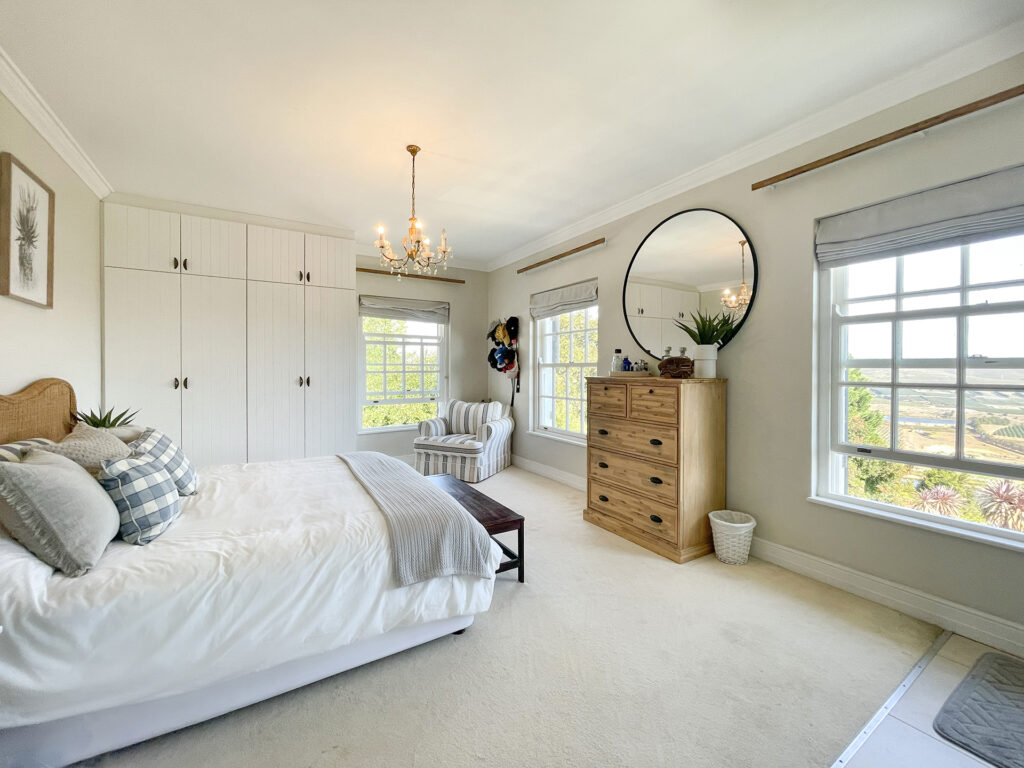 Image gallery image